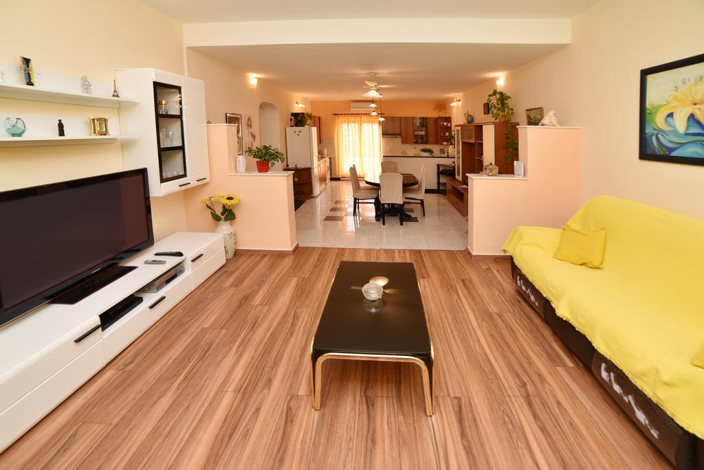 Apartment Enjoy You Spalato Esterno foto